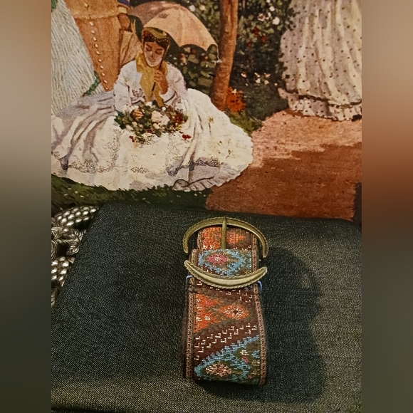 90s TRIBAL PRINT WOVEN CLOTH BELT 🛕🪵🛖VINTAGE GIFT GIVING 🎁 ITEM. - Picture 1 of 1